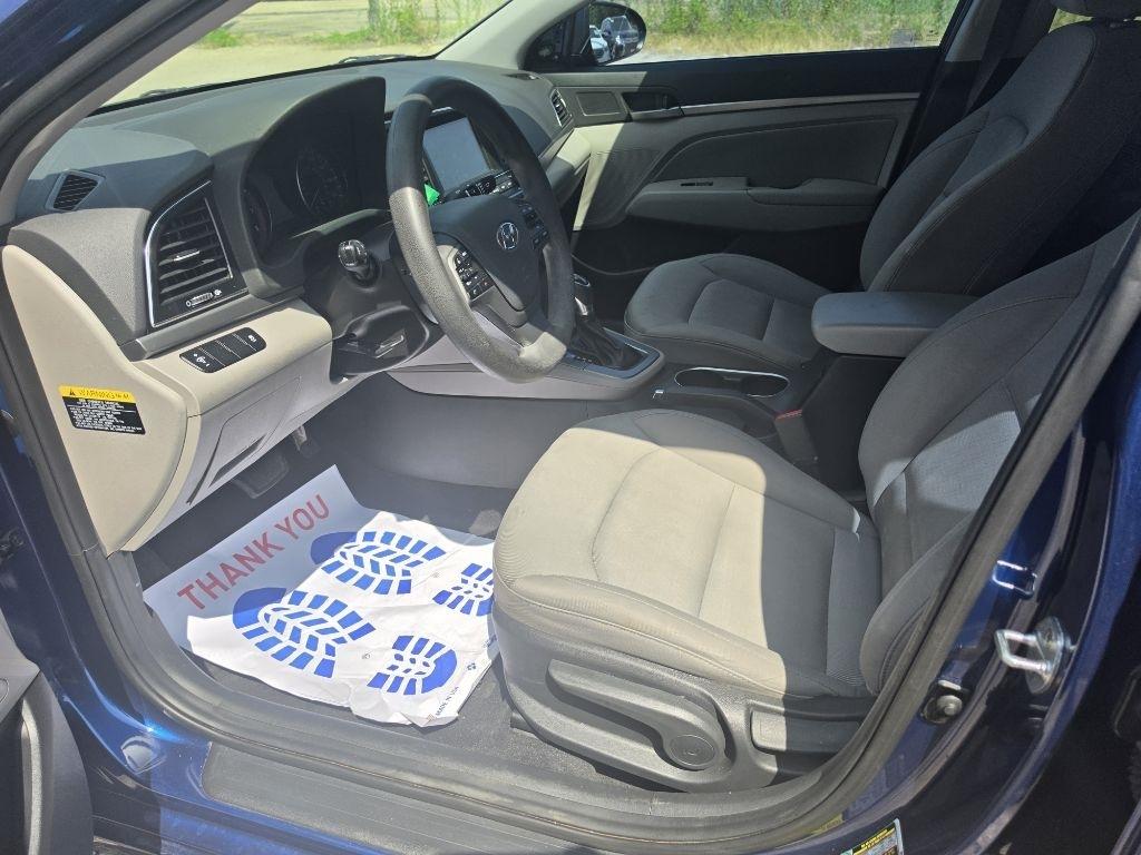 Hyundai Elantra  2017