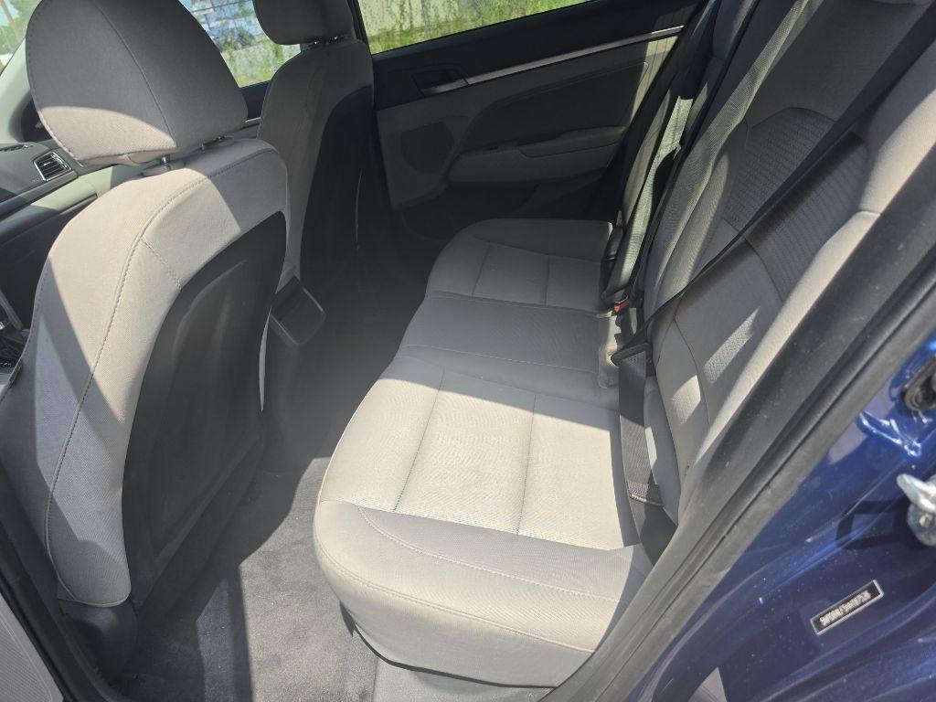 Hyundai Elantra  2017