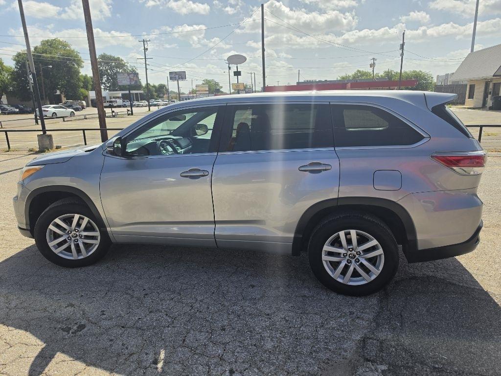 Toyota Highlander  2016