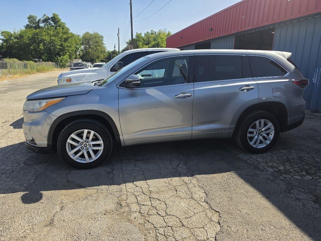 Toyota Highlander  2016