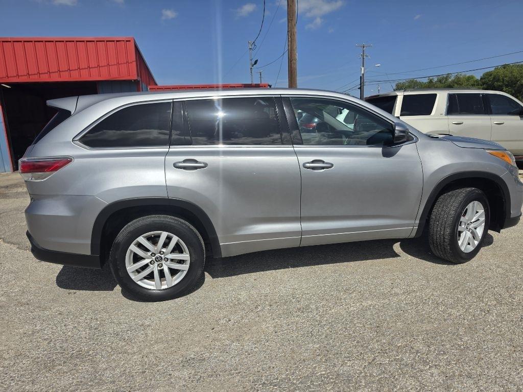 Toyota Highlander  2016