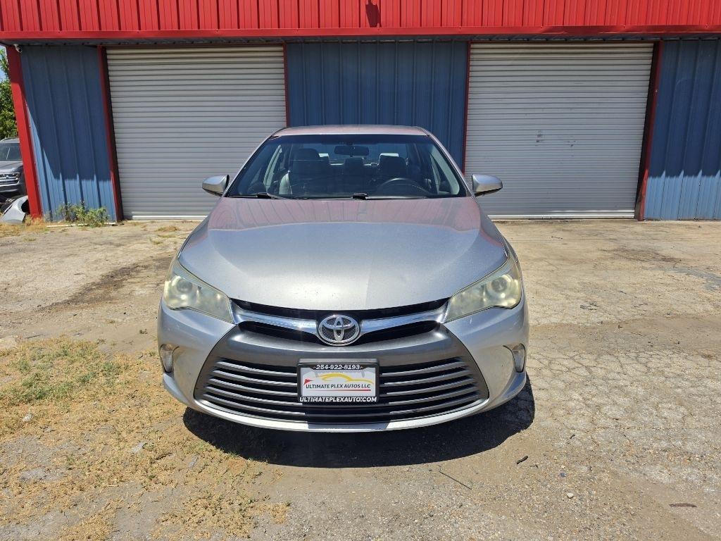 Toyota Camry  2015