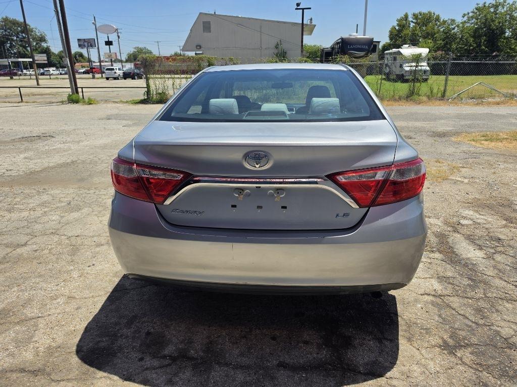 Toyota Camry  2015