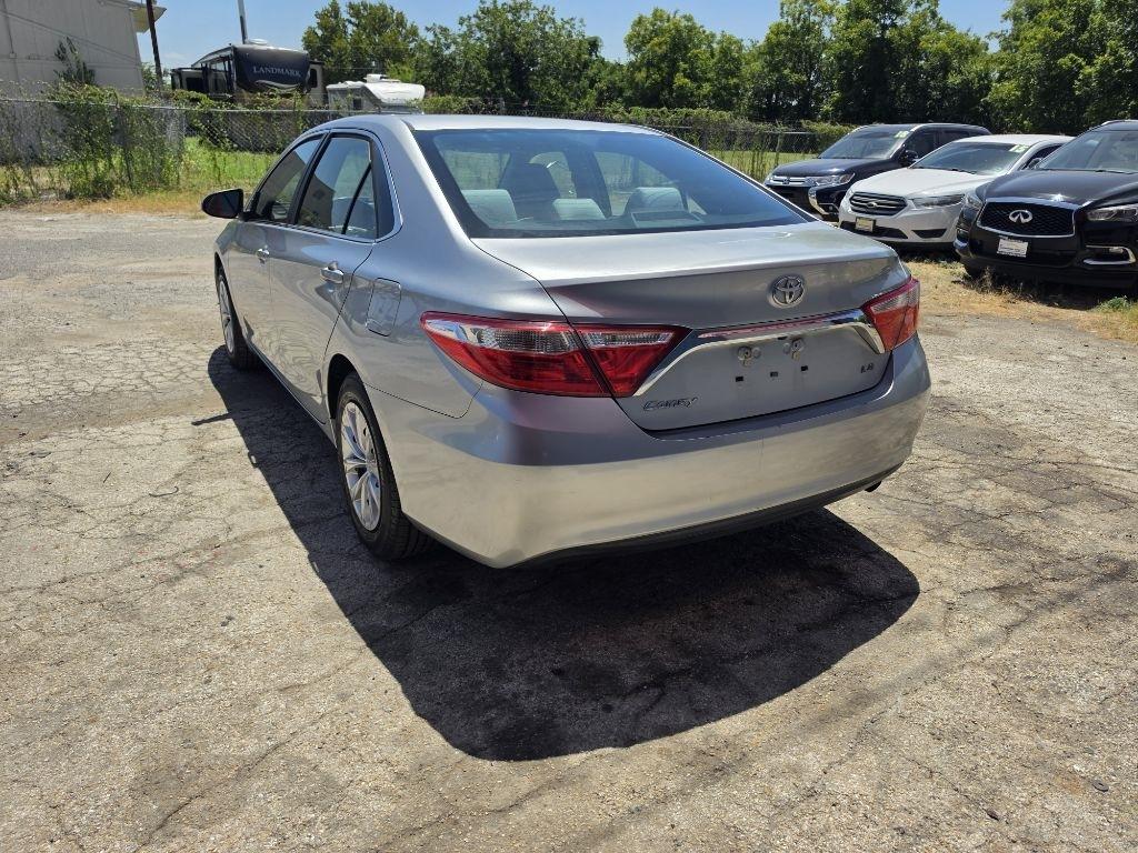 Toyota Camry  2015
