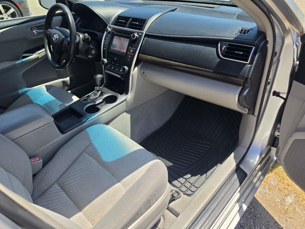Toyota Camry  2015