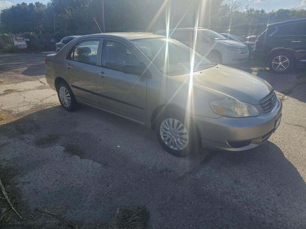 Toyota Corolla  2004