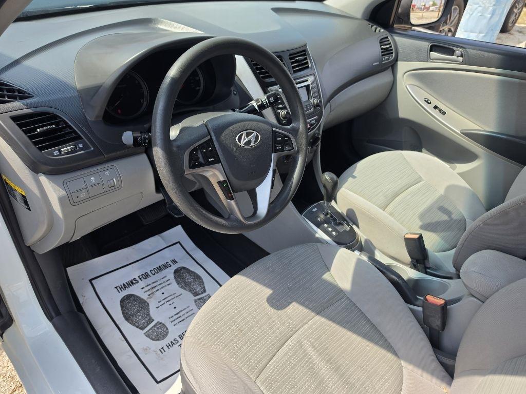 Hyundai Accent  2016