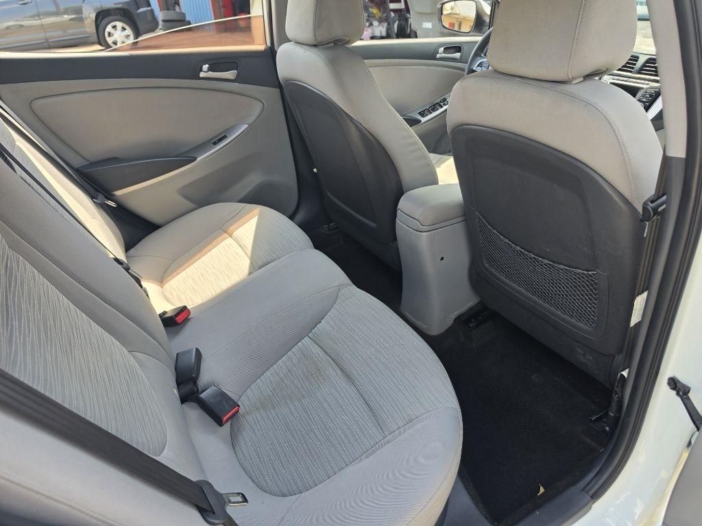 Hyundai Accent  2016