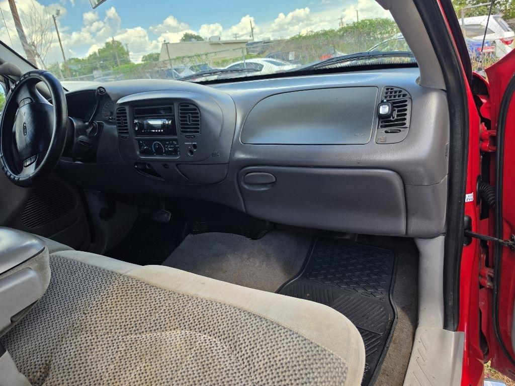 Ford F-150  2000