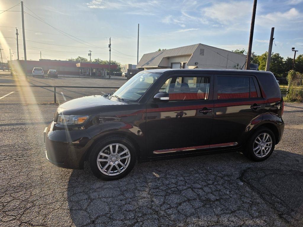 Toyota Scion xB photo 7