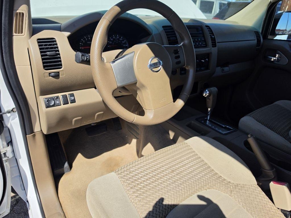 Nissan Frontier photo 16