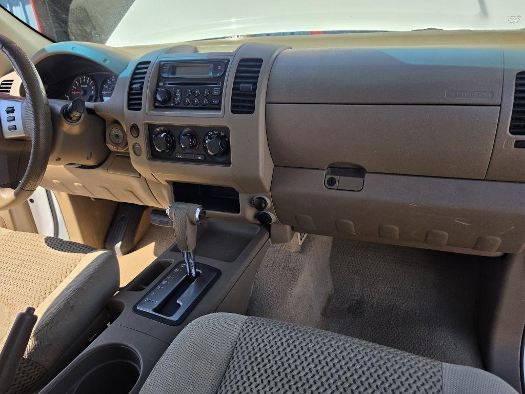 Nissan Frontier photo 17