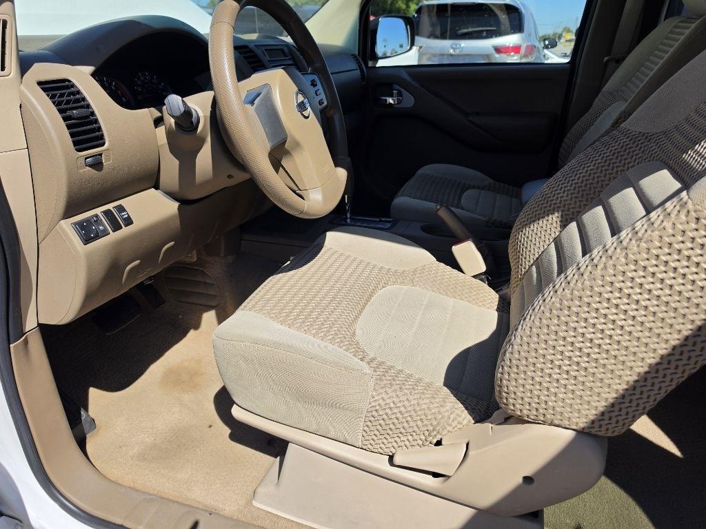 Nissan Frontier photo 21