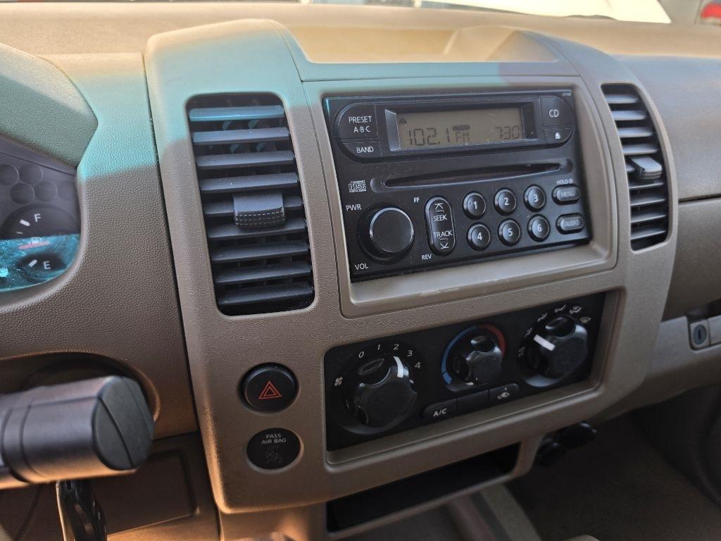 Nissan Frontier photo 25