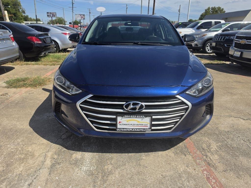 Hyundai Elantra  2018