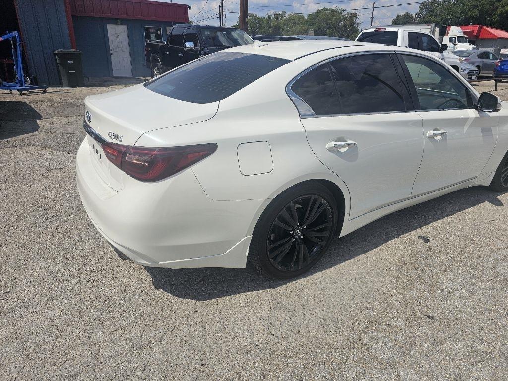 Infiniti Q50  2018