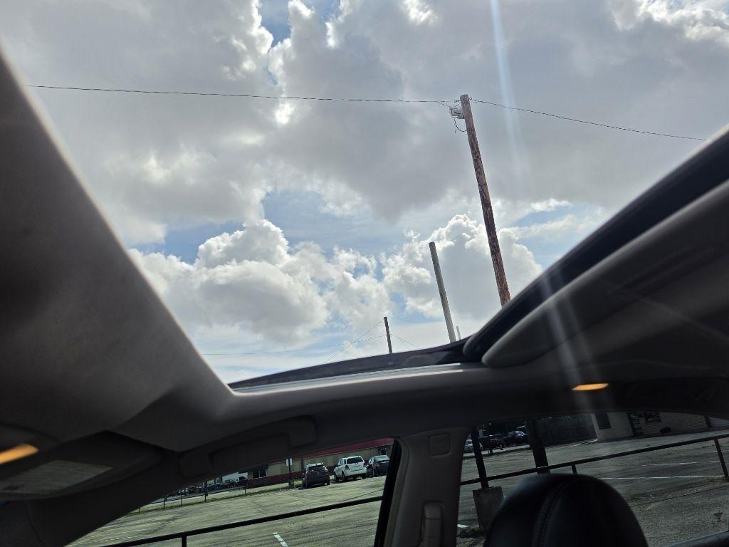 Nissan Maxima photo 25