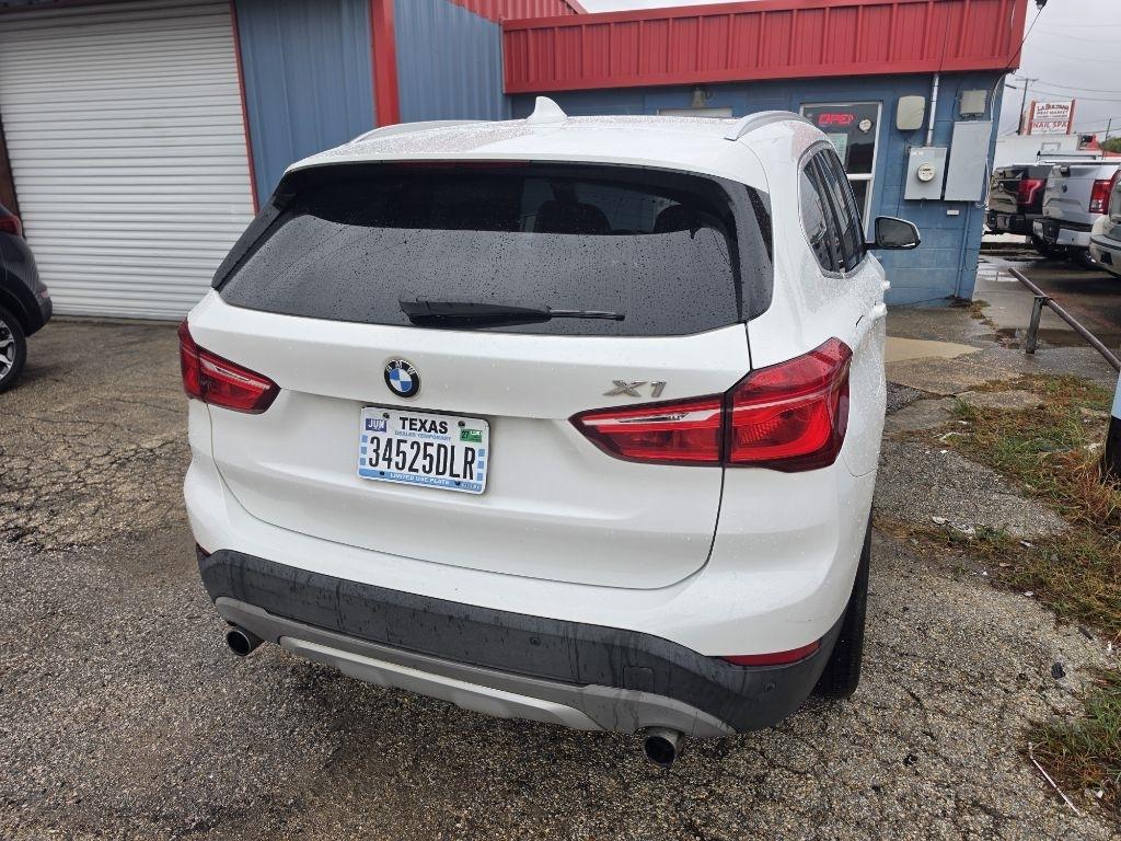 BMW X1 photo 8