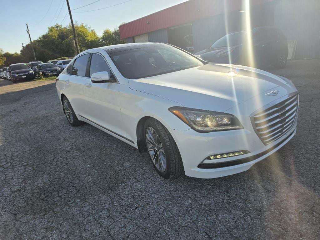 Hyundai Genesis photo 4