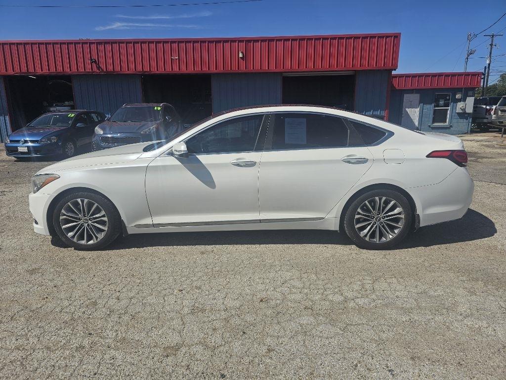 Hyundai Genesis photo 24