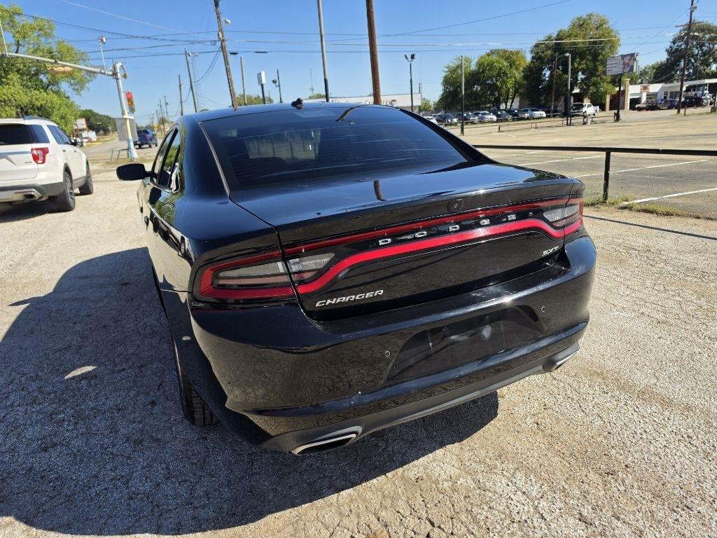 Dodge Charger photo 9