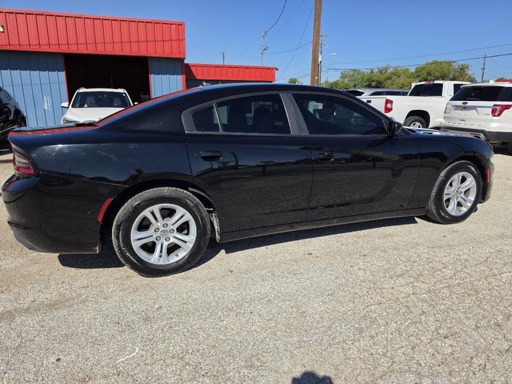 Dodge Charger photo 11