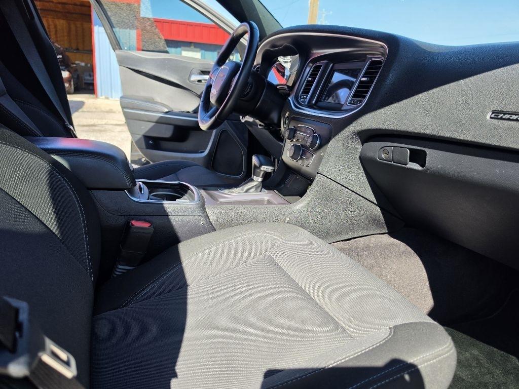 Dodge Charger photo 19