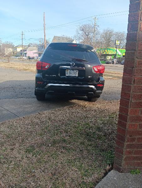 Nissan Pathfinder Platinum 2WD 2017