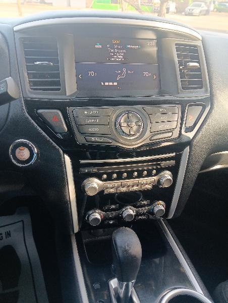 Nissan Pathfinder Platinum 2WD 2017