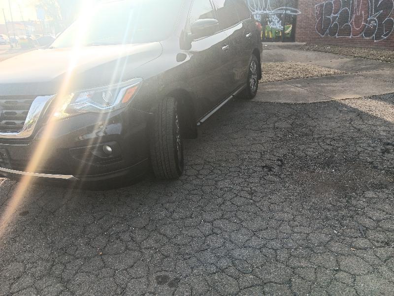 Nissan Pathfinder Platinum 2WD 2017