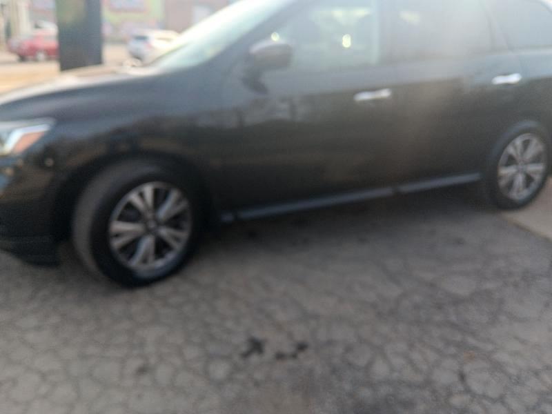 Nissan Pathfinder Platinum 2WD 2017