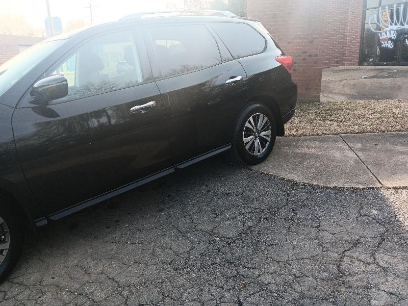 Nissan Pathfinder Platinum 2WD 2017