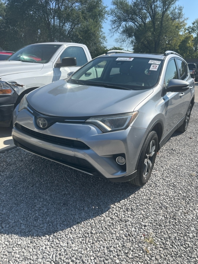 Toyota RAV4 XLE FWD 2018