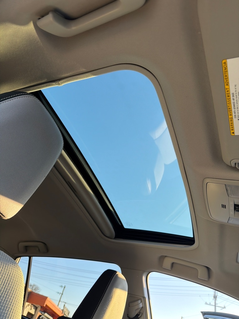 Toyota RAV4 XLE FWD 2018