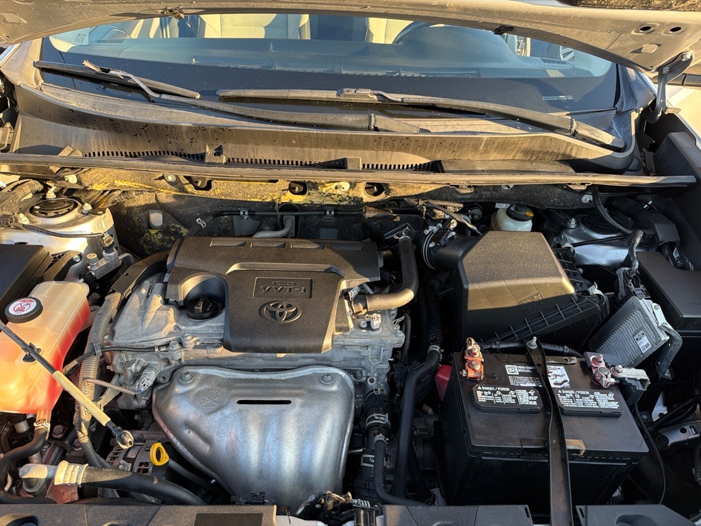 Toyota RAV4 XLE FWD 2018