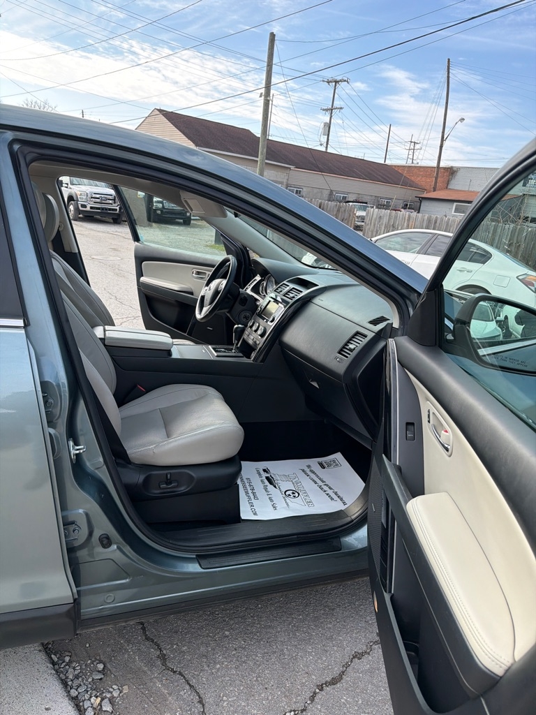 Mazda CX-9 Touring AWD 2013