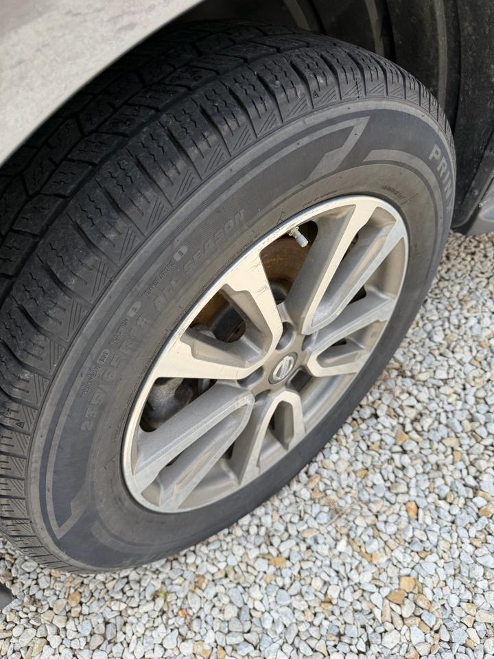 Nissan Pathfinder S 4WD 2014