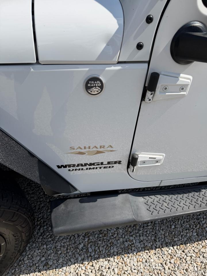 Jeep Wrangler Unlimited Sahara 4WD 2012