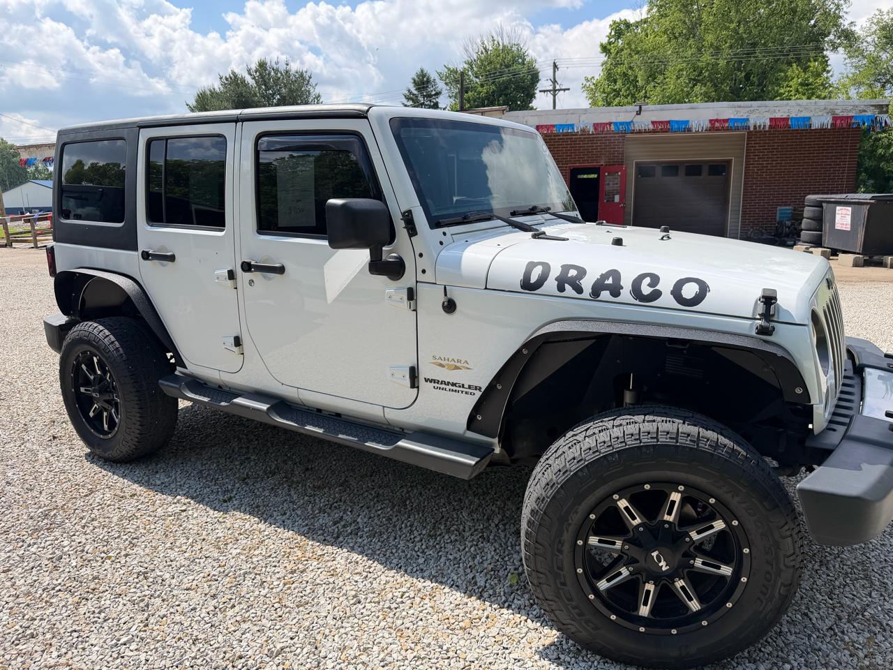 Jeep Wrangler Unlimited Sahara 4WD 2012