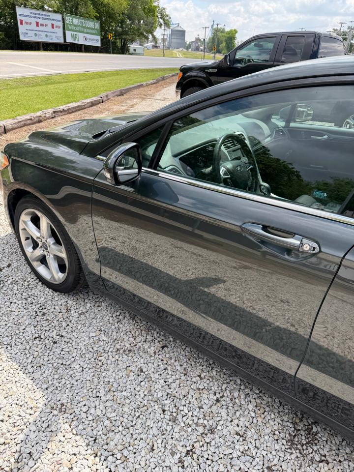 Ford Fusion SE 2015