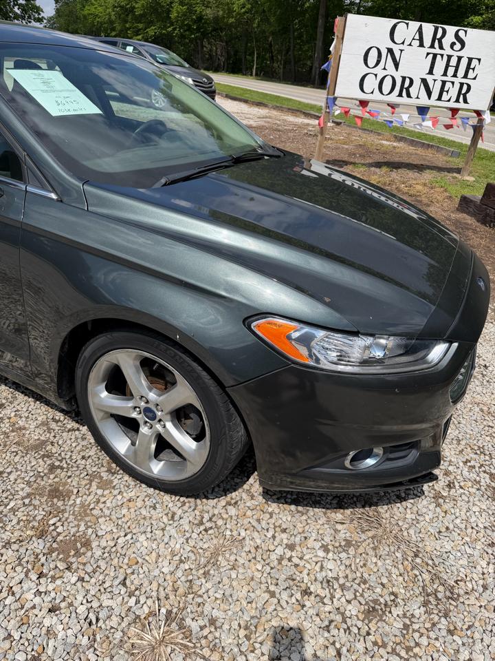 Ford Fusion SE 2015