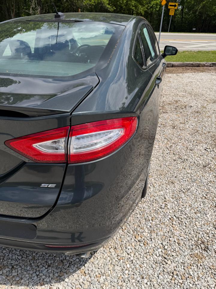 Ford Fusion SE 2015