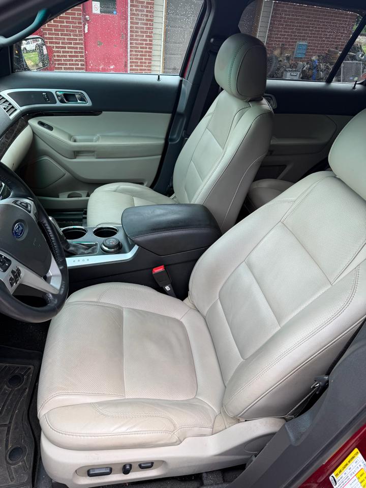 Ford Explorer Limited 4WD 2014