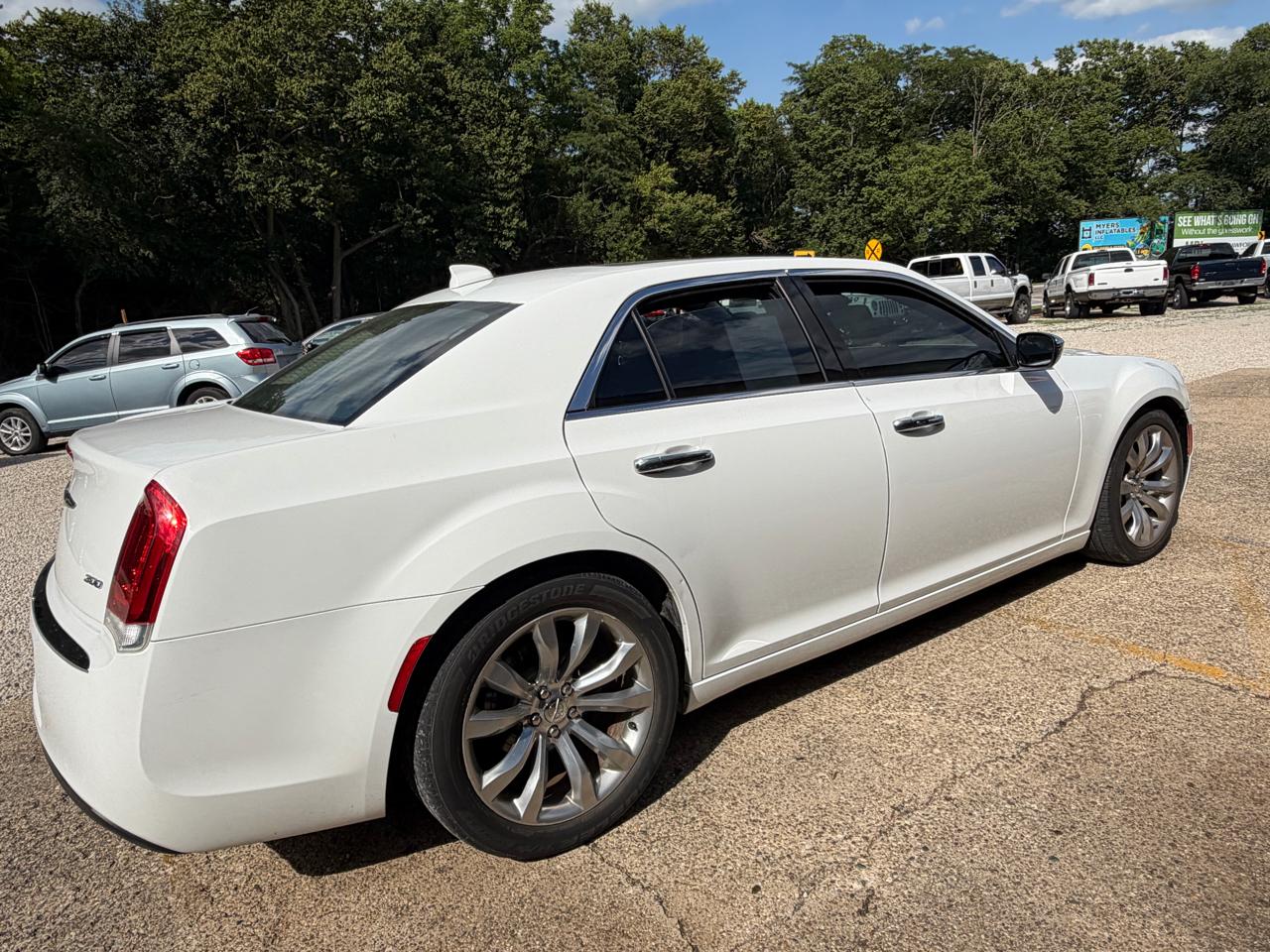 Chrysler 300 Limited RWD 2020