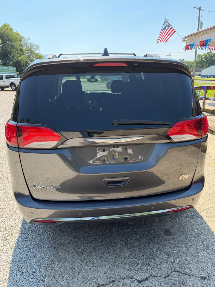 Chrysler Pacifica Touring-L Plus 2017