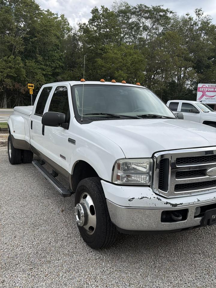 Ford F-350 SD XL Crew Cab 4WD DRW 2005