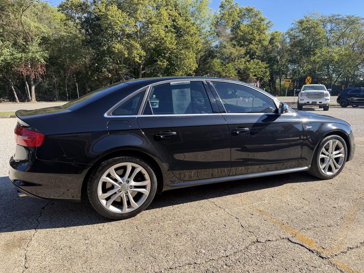 Audi S4 Sedan quattro S tronic 2013