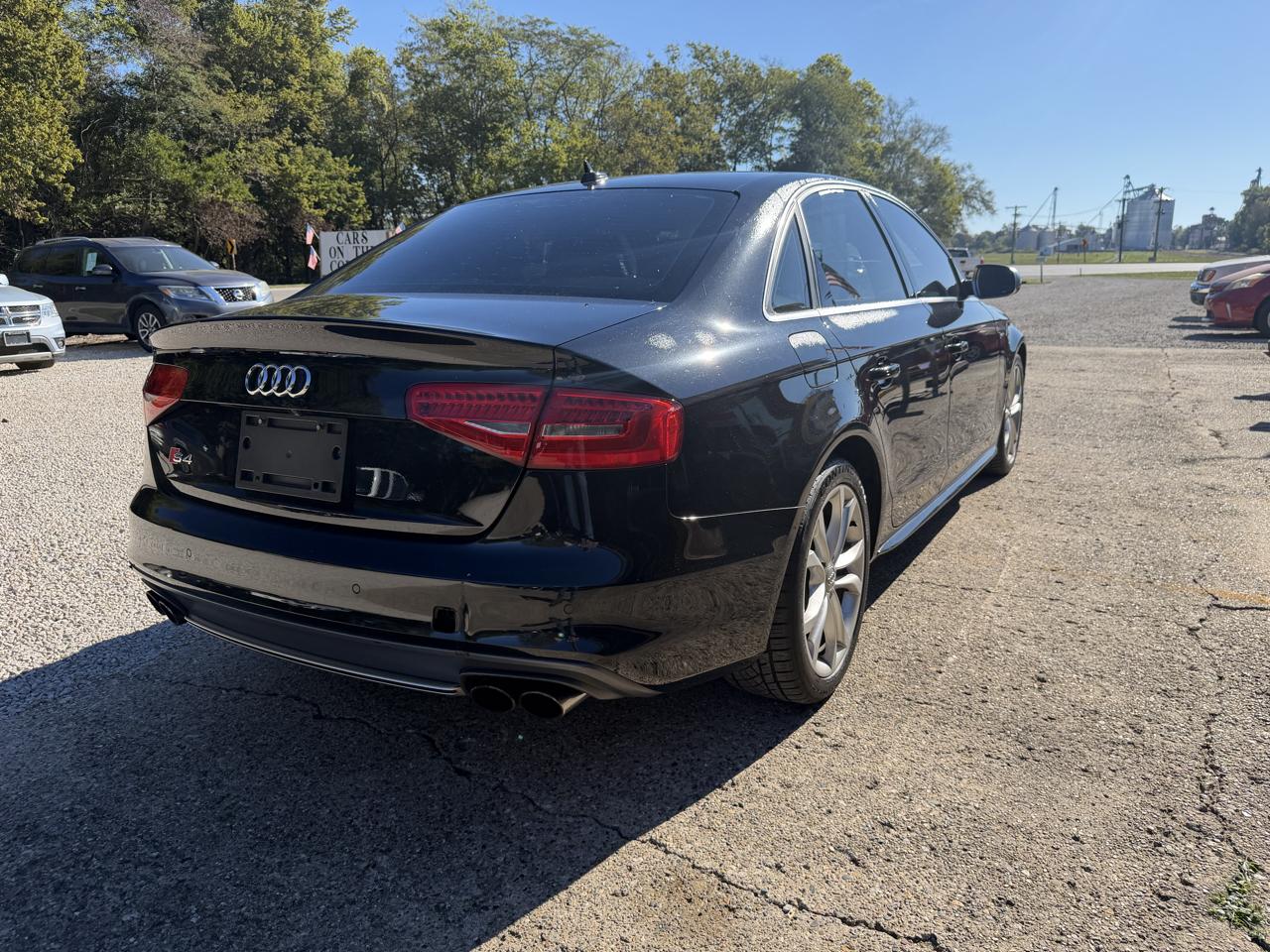 Audi S4 Sedan quattro S tronic 2013