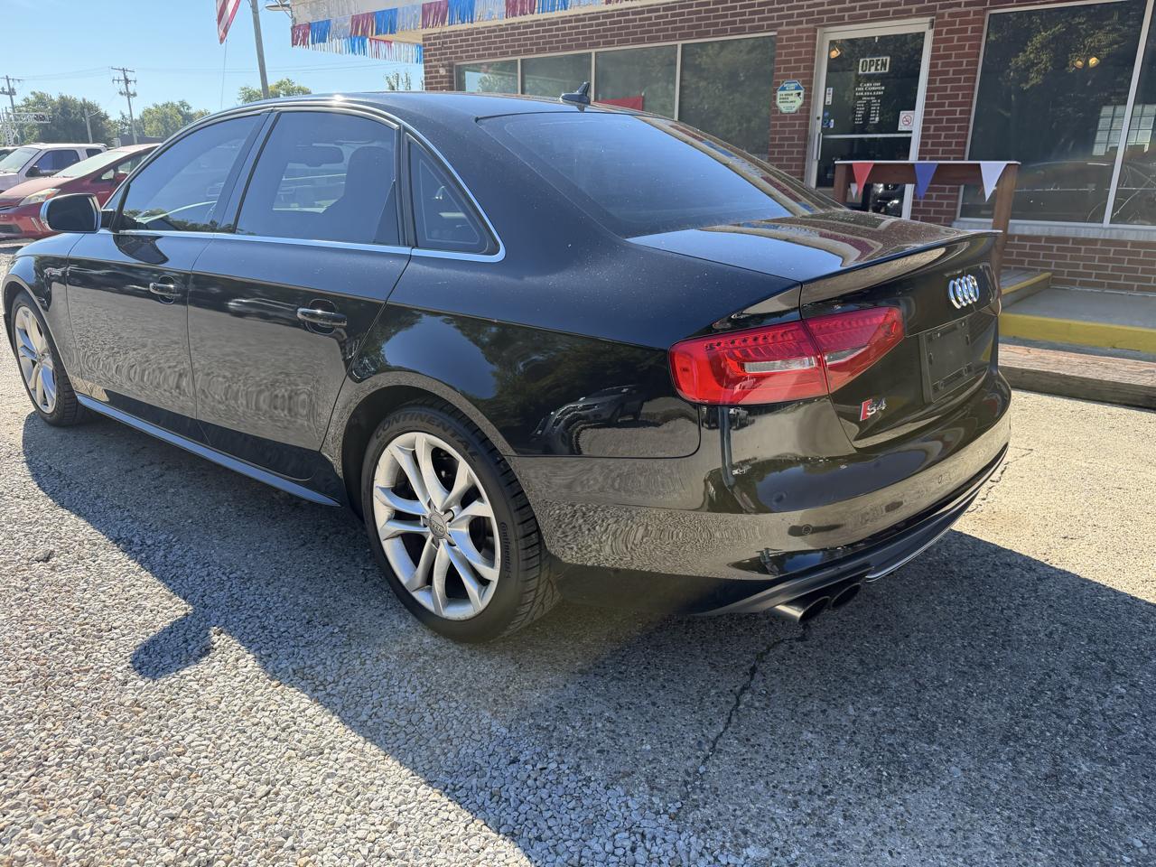 Audi S4 Sedan quattro S tronic 2013