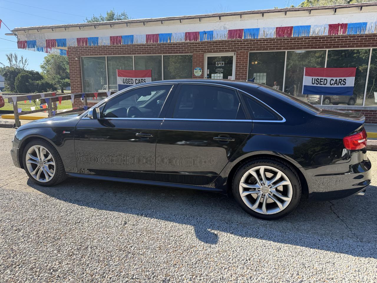 Audi S4 Sedan quattro S tronic 2013